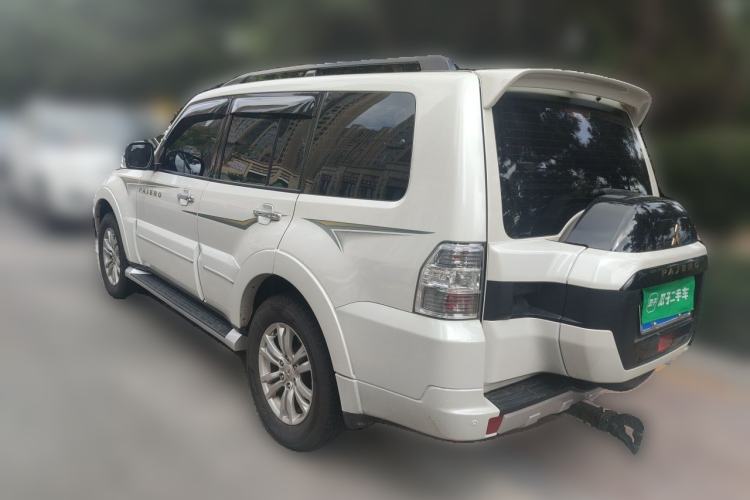 Used Mitsubishi Pajero 2019 3.0L Automatic Prestige Edition Rear Left 45 Deg