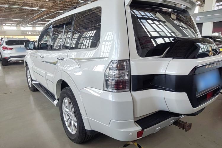 Used Mitsubishi Pajero 2019 V97 3.8L 5-Door GLS Middle East Edition Rear Left 45 Deg