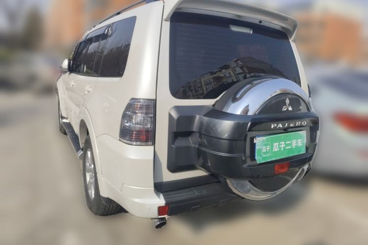 Used Mitsubishi Pajero 2019 3.0L Automatic Standard Edition Rear Left 45 Deg