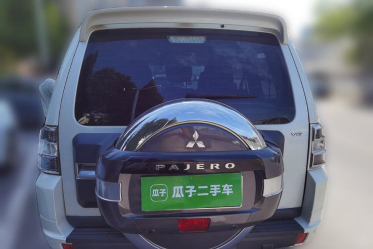 Used Mitsubishi Pajero 2019 3.0L Automatic Comfort Edition Rear