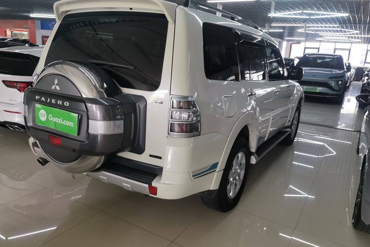 Used Mitsubishi Pajero 2019 3.0L Automatic Luxury Edition Rear Right 45 Deg
