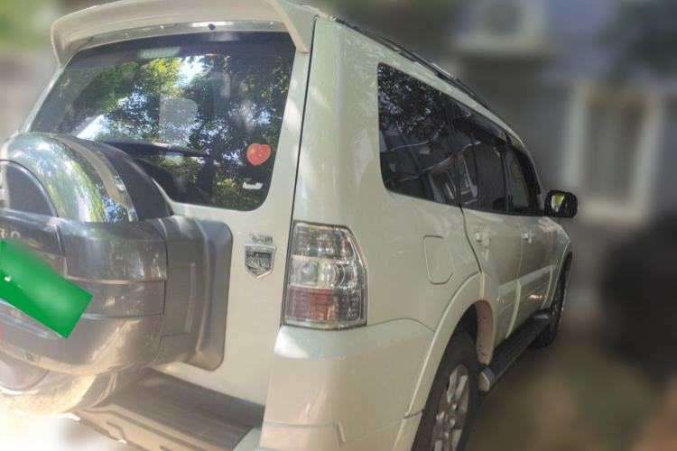 Used Mitsubishi Pajero 2019 3.0L Automatic Comfort Edition Rear Right 45 Deg