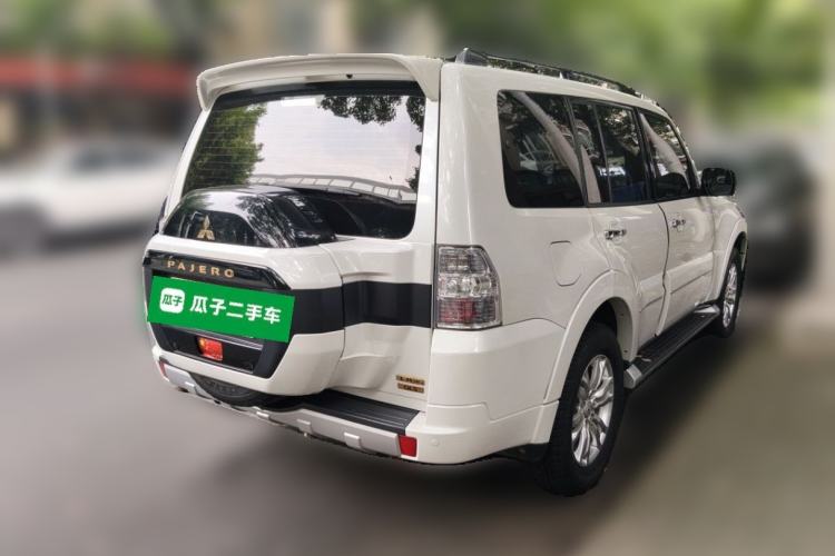 Used Mitsubishi Pajero 2019 V97 3.8L 5-Door GLS Middle East Edition Rear Right 45 Deg