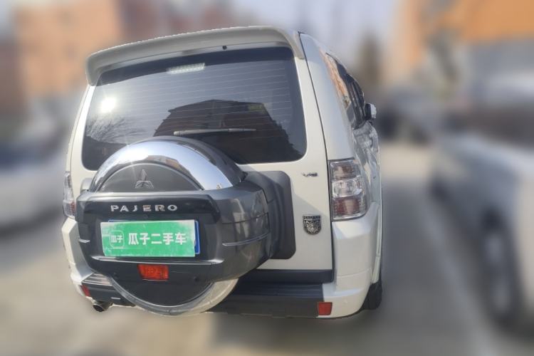 Used Mitsubishi Pajero 2019 3.0L Automatic Standard Edition Rear Right 45 Deg