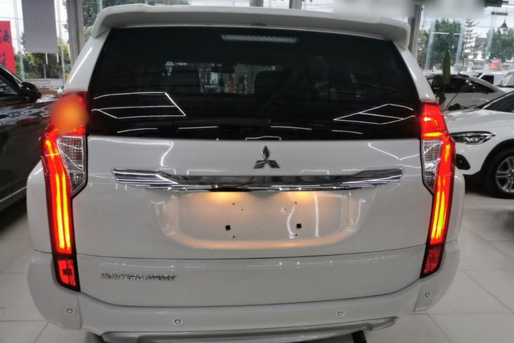 Used Mitsubishi Pajero 2019 3.0L Automatic Standard Edition Rear