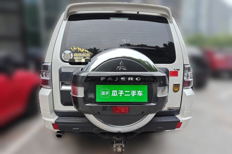 Used Mitsubishi Pajero 2019 3.0L Automatic Standard Edition Rear