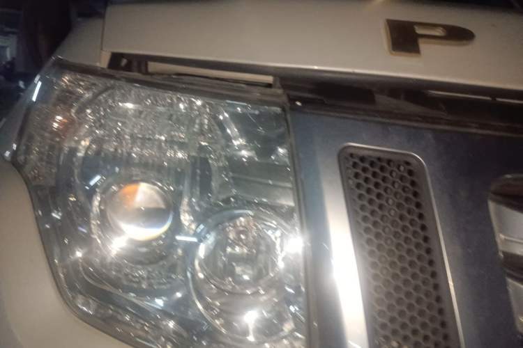 Used Mitsubishi Pajero 2019 3.0L Automatic Comfort Edition Right Front Headlight