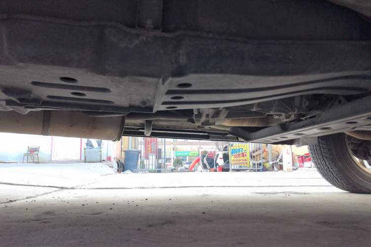 Used Mitsubishi Pajero 2019 3.0L Automatic Prestige Edition Right Side Sill
