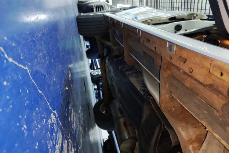 Used Mitsubishi Pajero 2019 3.0L Automatic Luxury Edition Right Side Sill