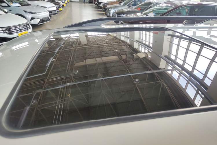 Used Mitsubishi Pajero 2019 V97 3.8L 5-Door GLS Middle East Edition Roof
