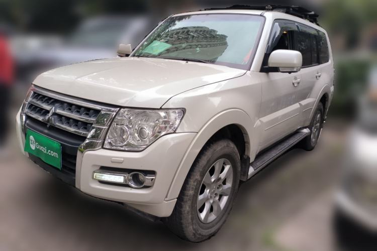 Used Mitsubishi Pajero 2019 3.0L Automatic Standard Edition Guazi used car, China used car export, Used car for sale, Used  cars, Cheapest cars for sale