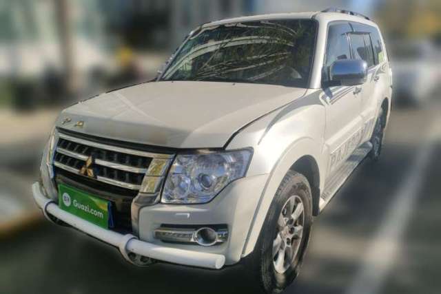 Used Mitsubishi Pajero 2019 3.0L Automatic Prestige Edition