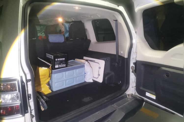 Used Mitsubishi Pajero 2019 3.0L Automatic Standard Edition Trunk