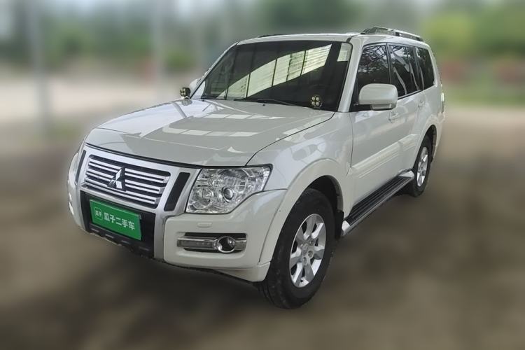 Used Mitsubishi Pajero 2019 3.0L Automatic Standard Edition Guazi used car, China used car export, Used car for sale, Used  cars, Cheapest cars for sale