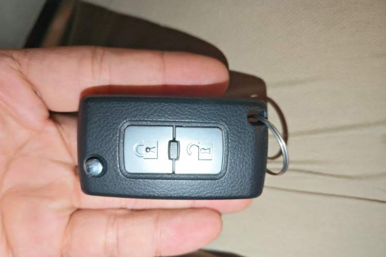 Used Mitsubishi Pajero 2019 V97 3.8L 5-Door GLS Sunroof Dual Differential – Middle East Vehicle Key