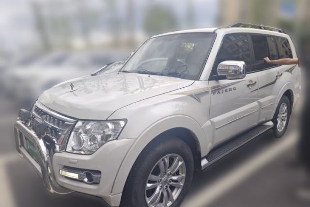 Used Mitsubishi Pajero