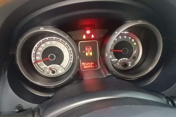Used Mitsubishi Pajero  Instrument Cluster