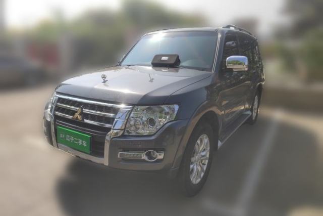 Used Mitsubishi Pajero