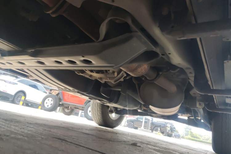 Used Mitsubishi Pajero  Chassis Front Left