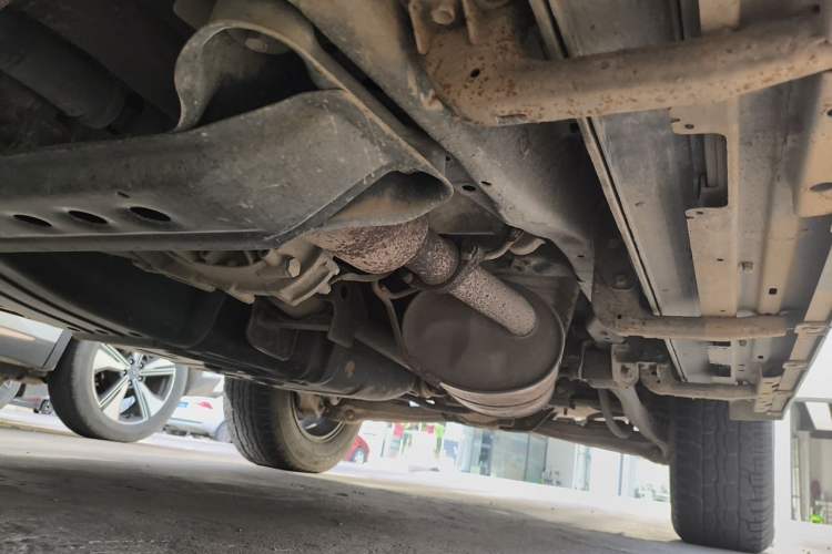 Used Mitsubishi Pajero  Chassis Front Left