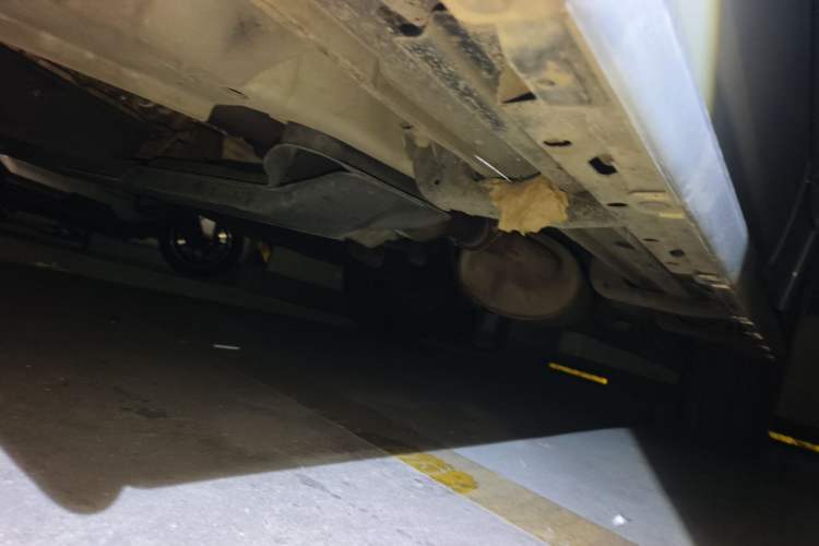 Used Mitsubishi Pajero  Chassis Front Left