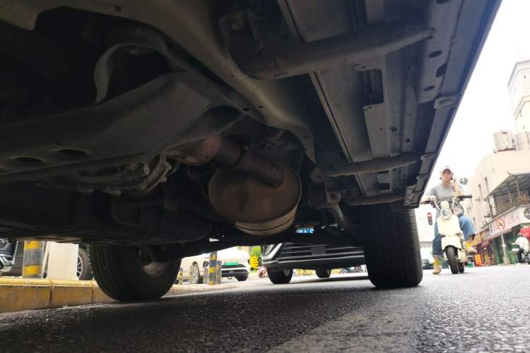 Used Mitsubishi Pajero  Chassis Front Left