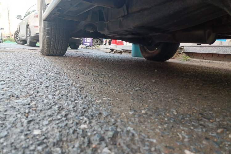 Used Mitsubishi Pajero  Chassis Front Right