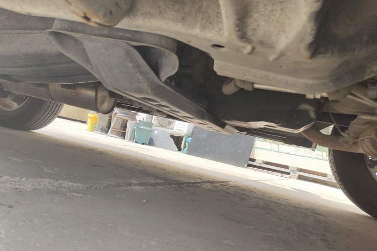 Used Mitsubishi Pajero  Chassis Front Right