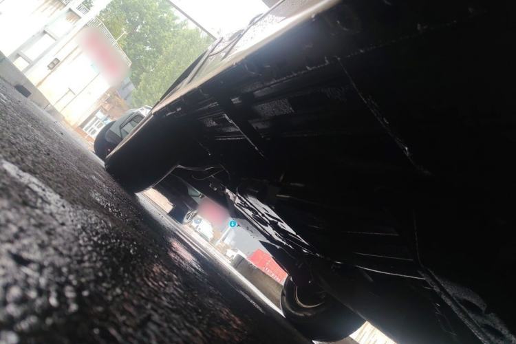 Used Mitsubishi Pajero  Chassis Front Right