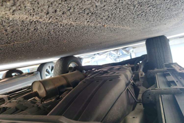 Used Mitsubishi Pajero  Chassis Front Right