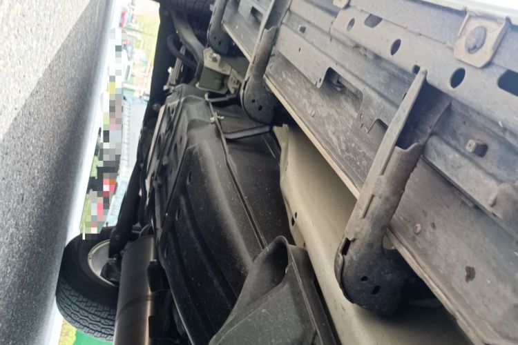 Used Mitsubishi Pajero  Chassis Front Right
