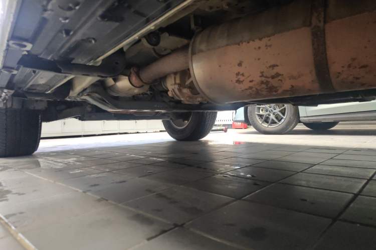 Used Mitsubishi Pajero 2020 3.0L Automatic Prestige Off-Road Edition Chassis Rear Left