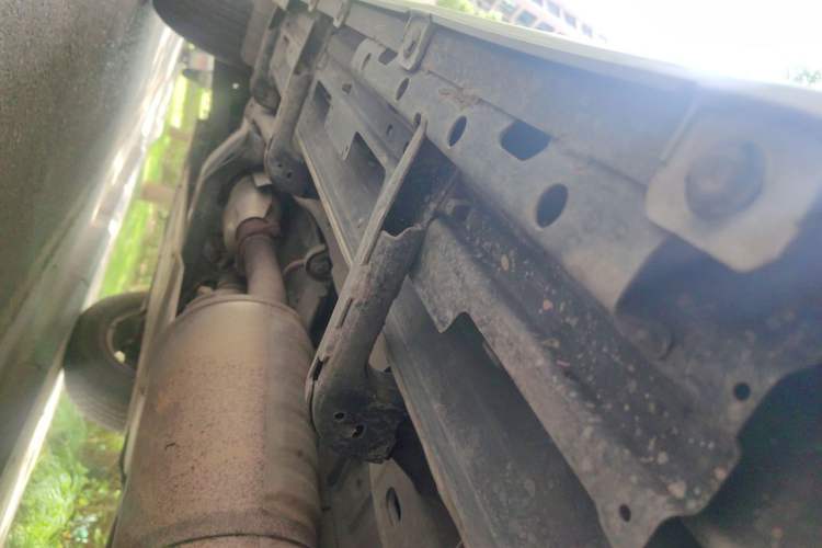 Used Mitsubishi Pajero 2020 3.0L Automatic Luxury Off-Road Version Chassis Rear Left