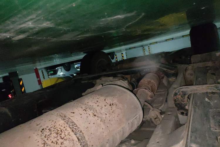 Used Mitsubishi Pajero 2020 3.0L Automatic Standard Edition Chassis Rear Left