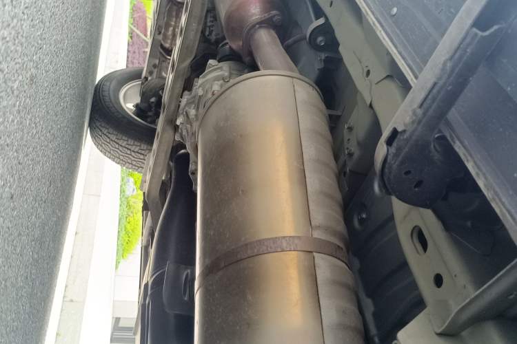 Used Mitsubishi Pajero  Chassis Rear Left