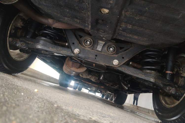 Used Mitsubishi Pajero  Chassis Rear