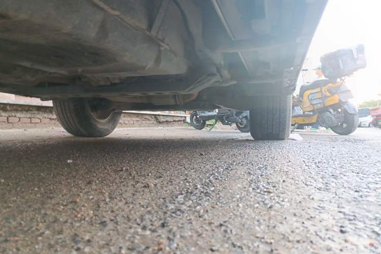 Used Mitsubishi Pajero  Chassis Rear Right