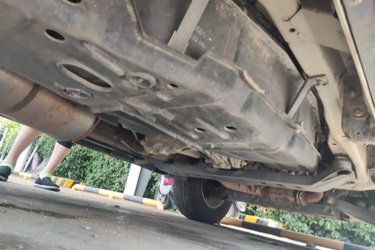 Used Mitsubishi Pajero  Chassis Rear Right