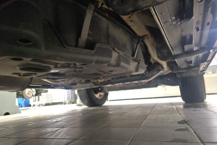 Used Mitsubishi Pajero 2020 3.0L Automatic Prestige Off-Road Edition Chassis Rear Right