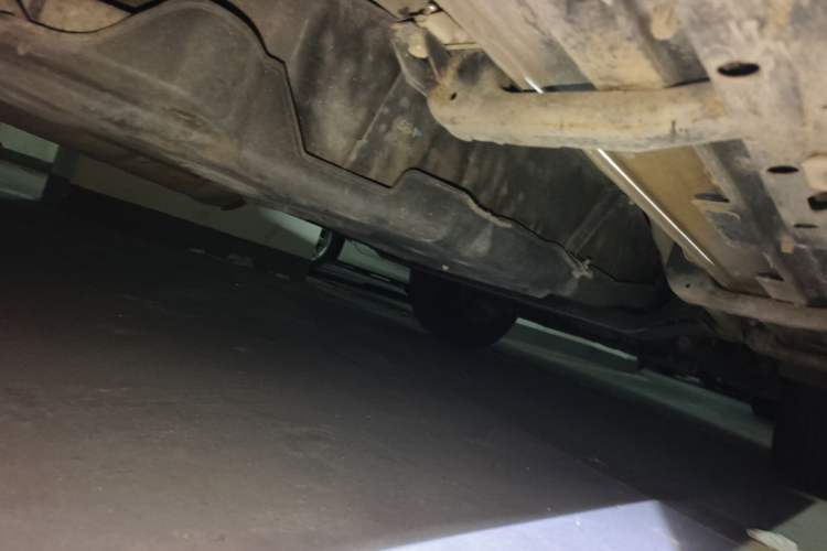 Used Mitsubishi Pajero  Chassis Rear Right