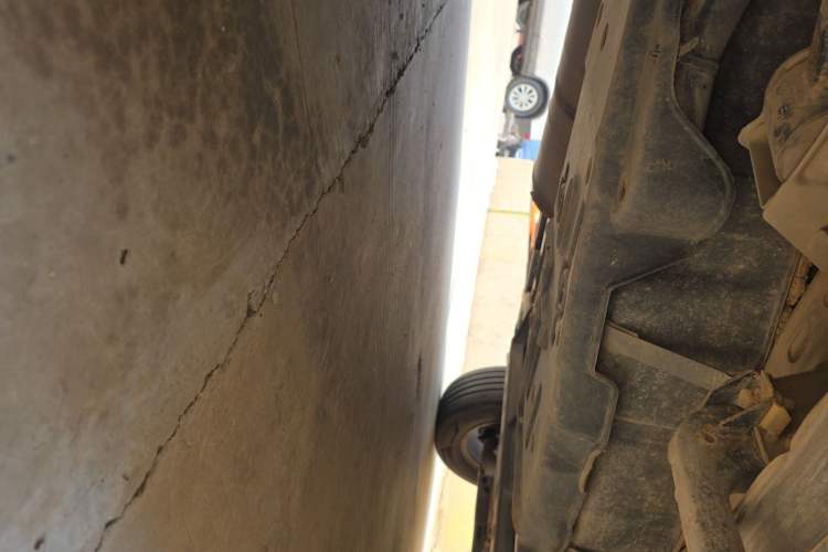 Used Mitsubishi Pajero  Chassis Rear Right