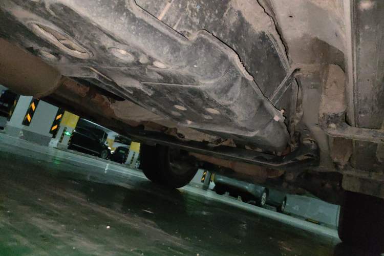 Used Mitsubishi Pajero 2020 3.0L Automatic Standard Edition Chassis Rear Right