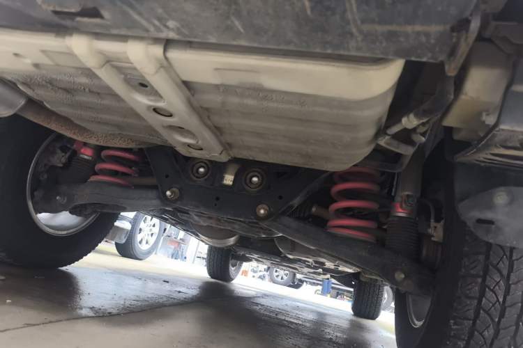 Used Mitsubishi Pajero  Chassis Rear