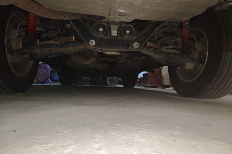Used Mitsubishi Pajero  Chassis Rear