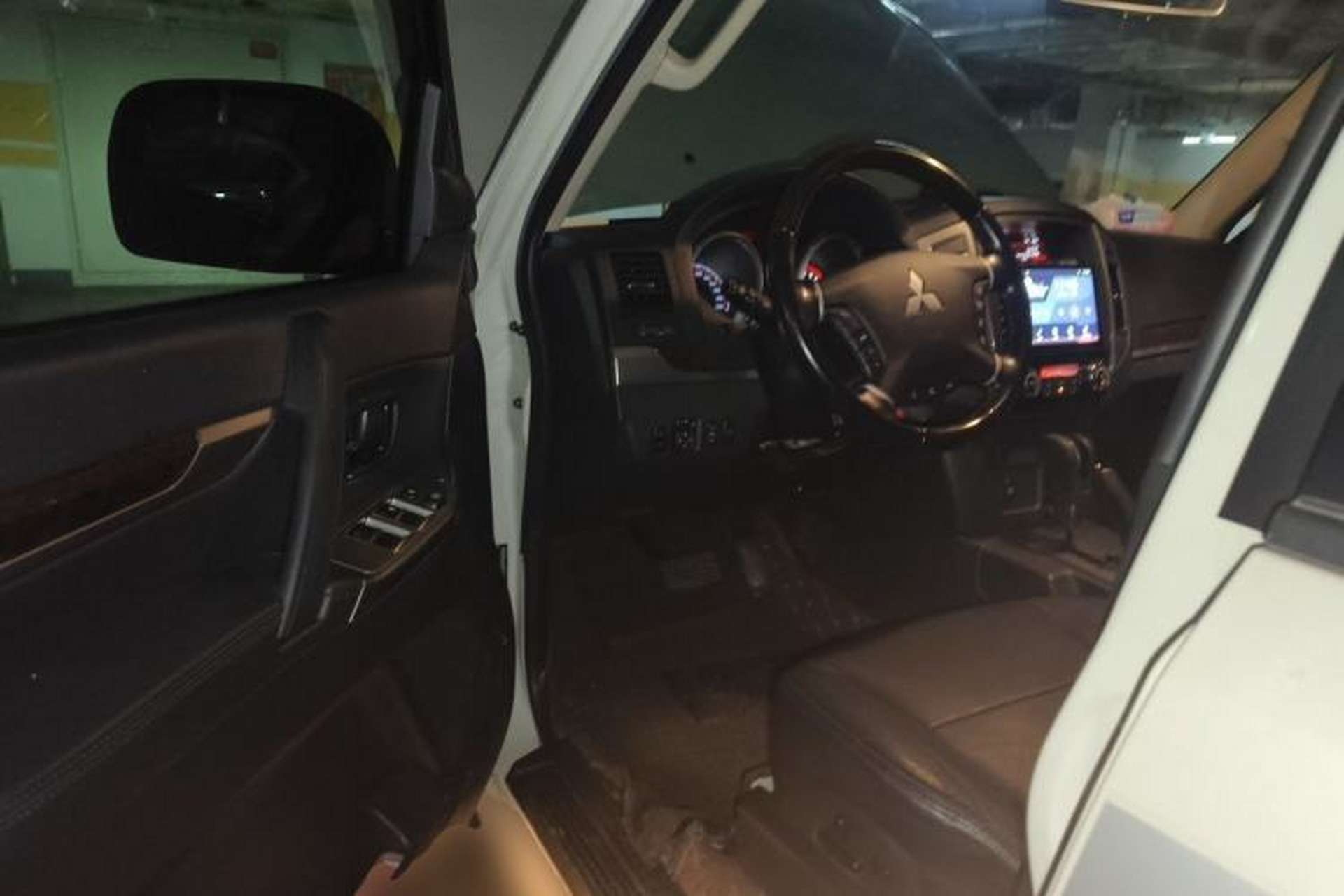 Used Mitsubishi Pajero 2020 3.0L Automatic Luxury Off-Road Version Driver Seat
