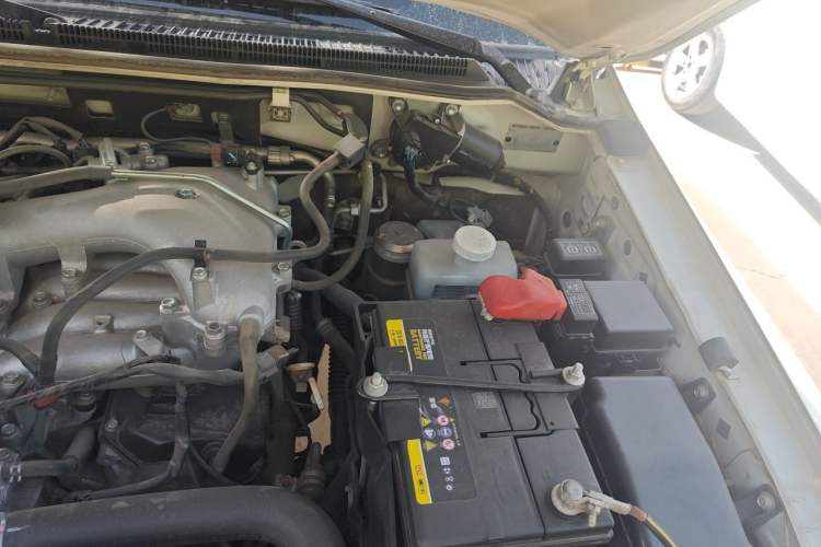 Used Mitsubishi Pajero 2020 Collection Edition 3.0L Automatic Prestige Off-Road Version Engine Bay Left