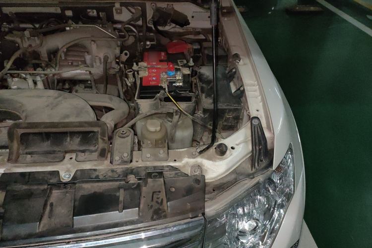 Used Mitsubishi Pajero 2020 3.0L Automatic Standard Edition Engine Bay Left