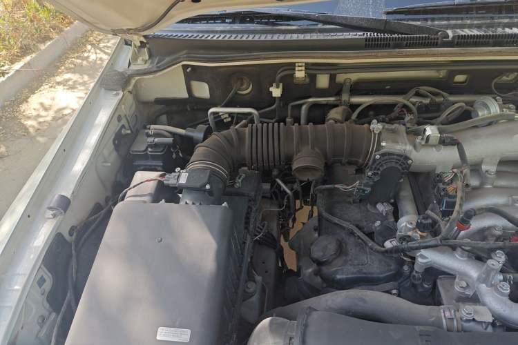 Used Mitsubishi Pajero 2020 Collection Edition 3.0L Automatic Prestige Off-Road Version Engine Bay Right