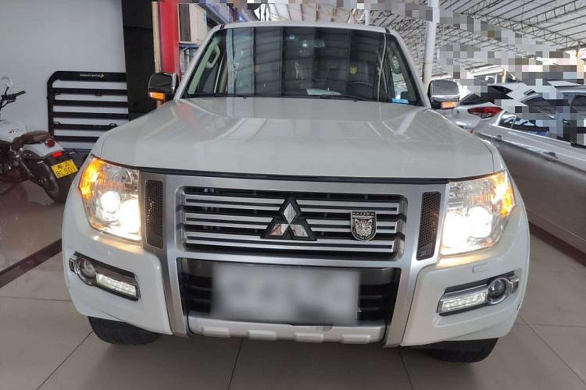Used Mitsubishi Pajero 2020 3.0L Automatic Luxury Edition Front