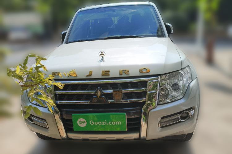 Used Mitsubishi Pajero 2020 Collection Edition 3.0L Automatic Prestige Off-Road Version Front